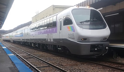 キハ183系ノースレインボーエクスプレス（網走駅2番線ホームより撮影）