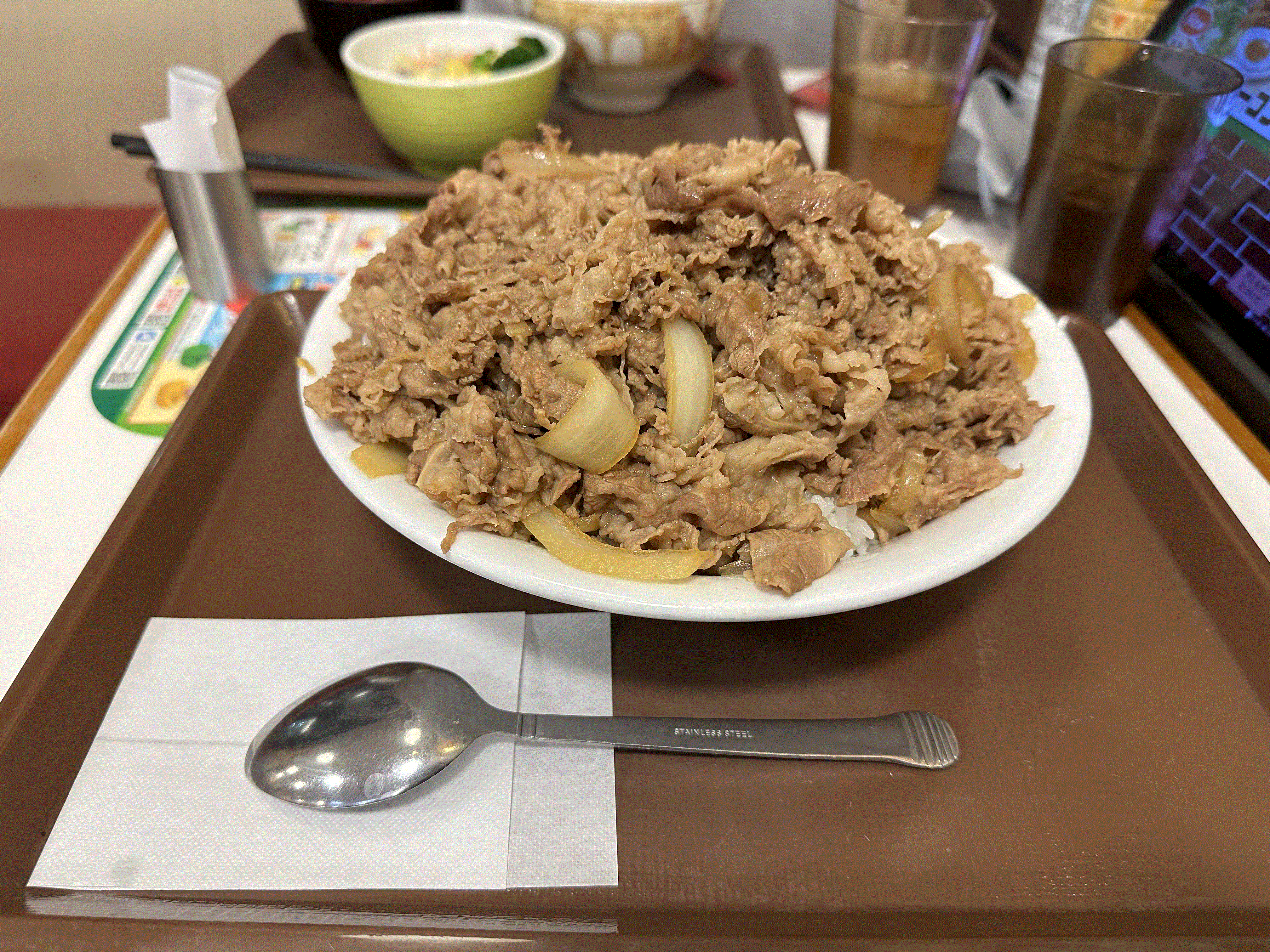 すき屋キングサイズ大きさ比較