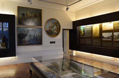 パリ植物園歴史資料館展示室